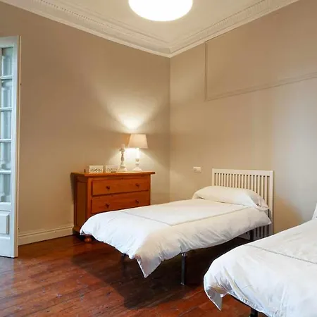 Apartamento Precioso Y Cómodo Piso En A 5 De La Playa Mercaderes